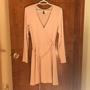 H&M Divided Long sleeve light peach wrap dress